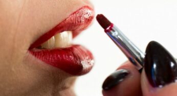 Ecco come applicare il rossetto in modo perfetto e senza sbavature