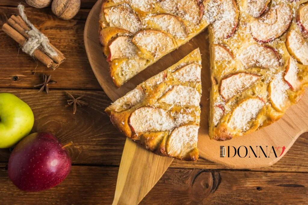 Tarte aux pommes diététique avec seulement 190 kcal : préparez-la en 5 minutes !