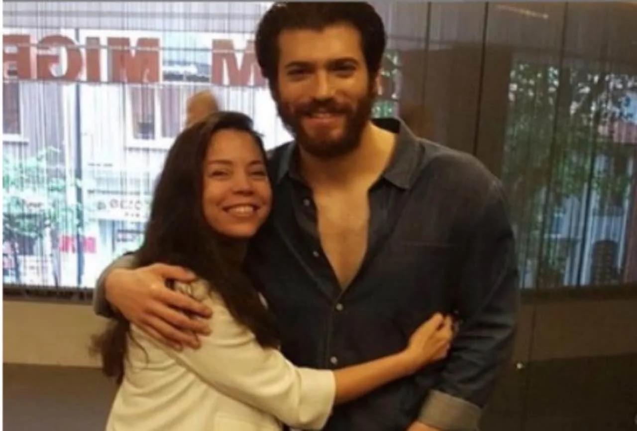 Le lacrime di Can Yaman nel giorno del suo compleanno la mamma…