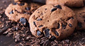 Morbidi biscotti al cioccolato: pronti in 5 minuti! Una delizia!