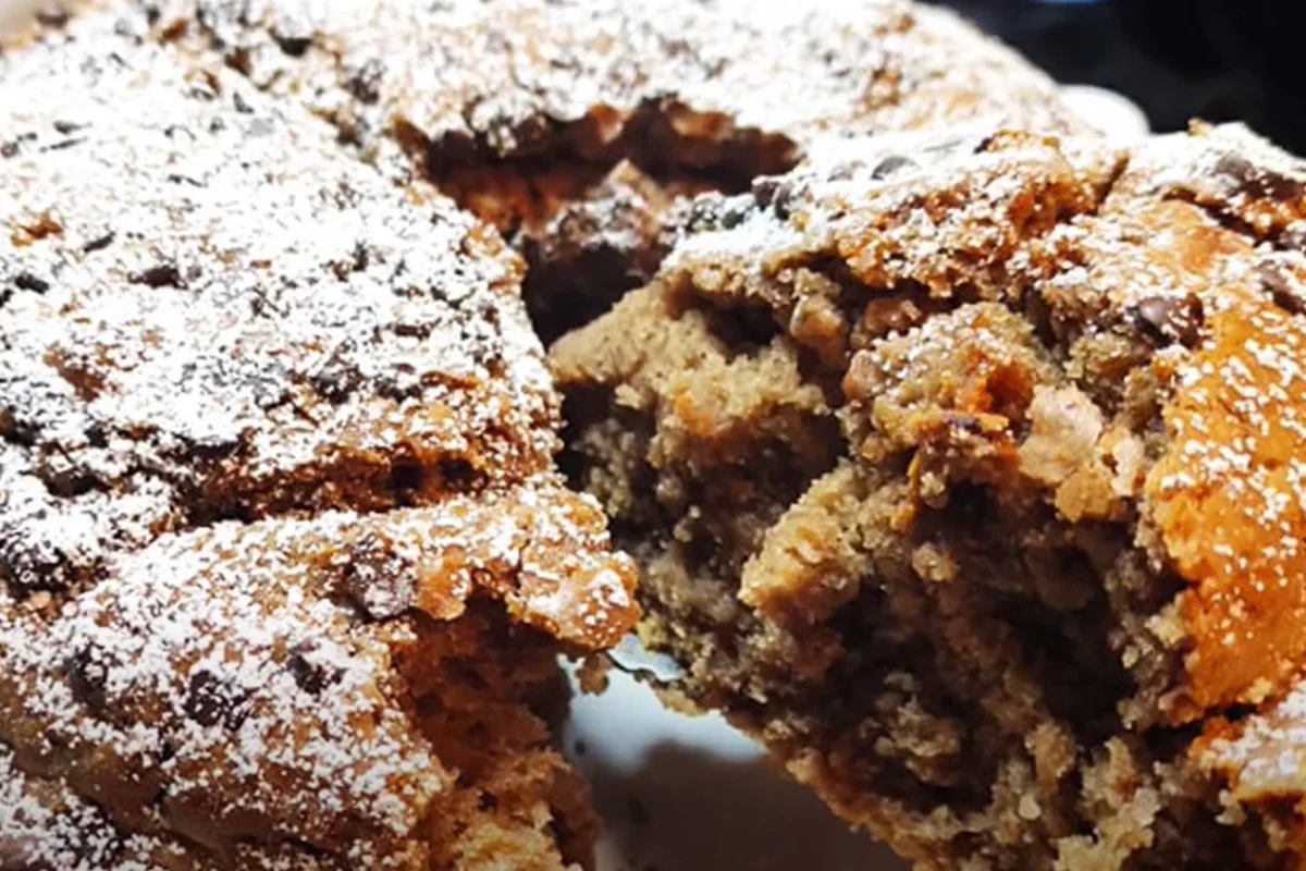 Torta XXL al cioccolato: sofficissima e ottima per la dieta. Solo 220 calorie!