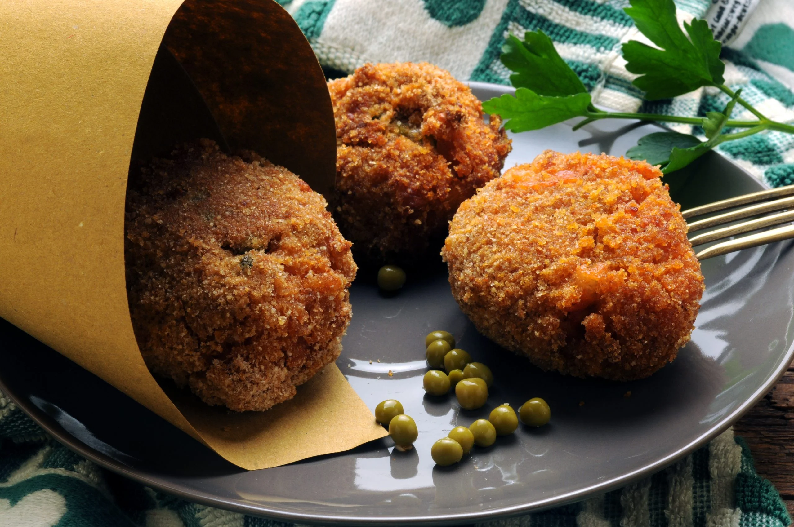 Polpette di tonno: si preparano in pochi minuti, ottime anche come antipasto!