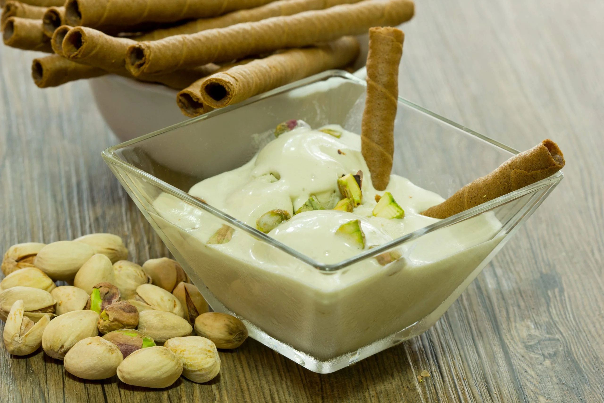 Mousse al Pistacchio: velocissima da fare e ottima per dolci al cucchiaio!