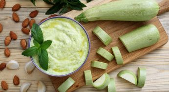 Pesto alle zucchine con 110 calorie, ottimo per pasta e bruschette!