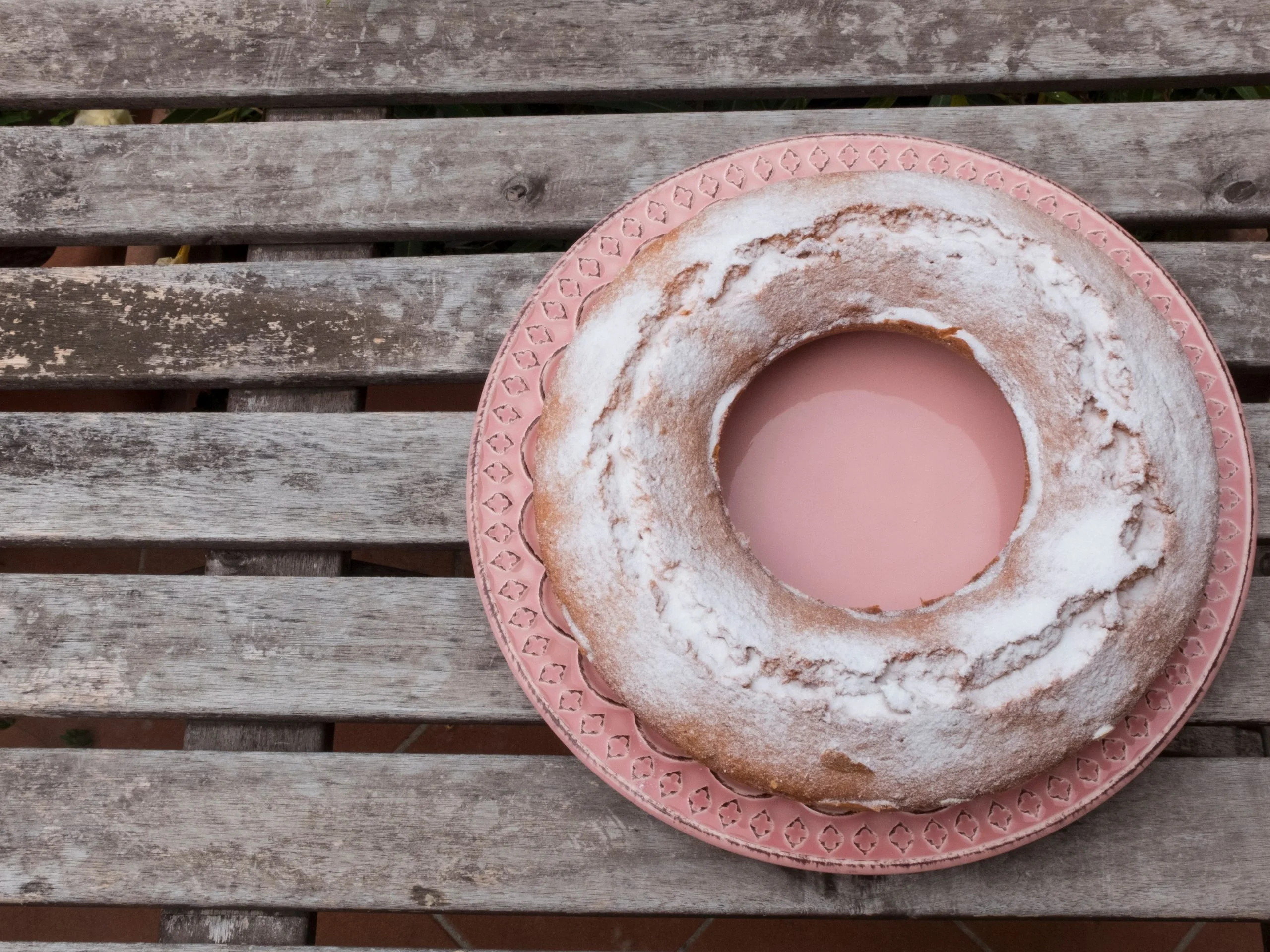 Ciambellone alla panna lo preparo in 7 minuti: sarà amore al primo morso!