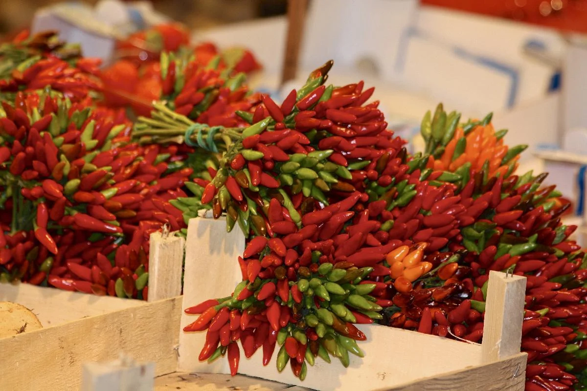 Scopri come il peperoncino piccante aiuta a perdere peso