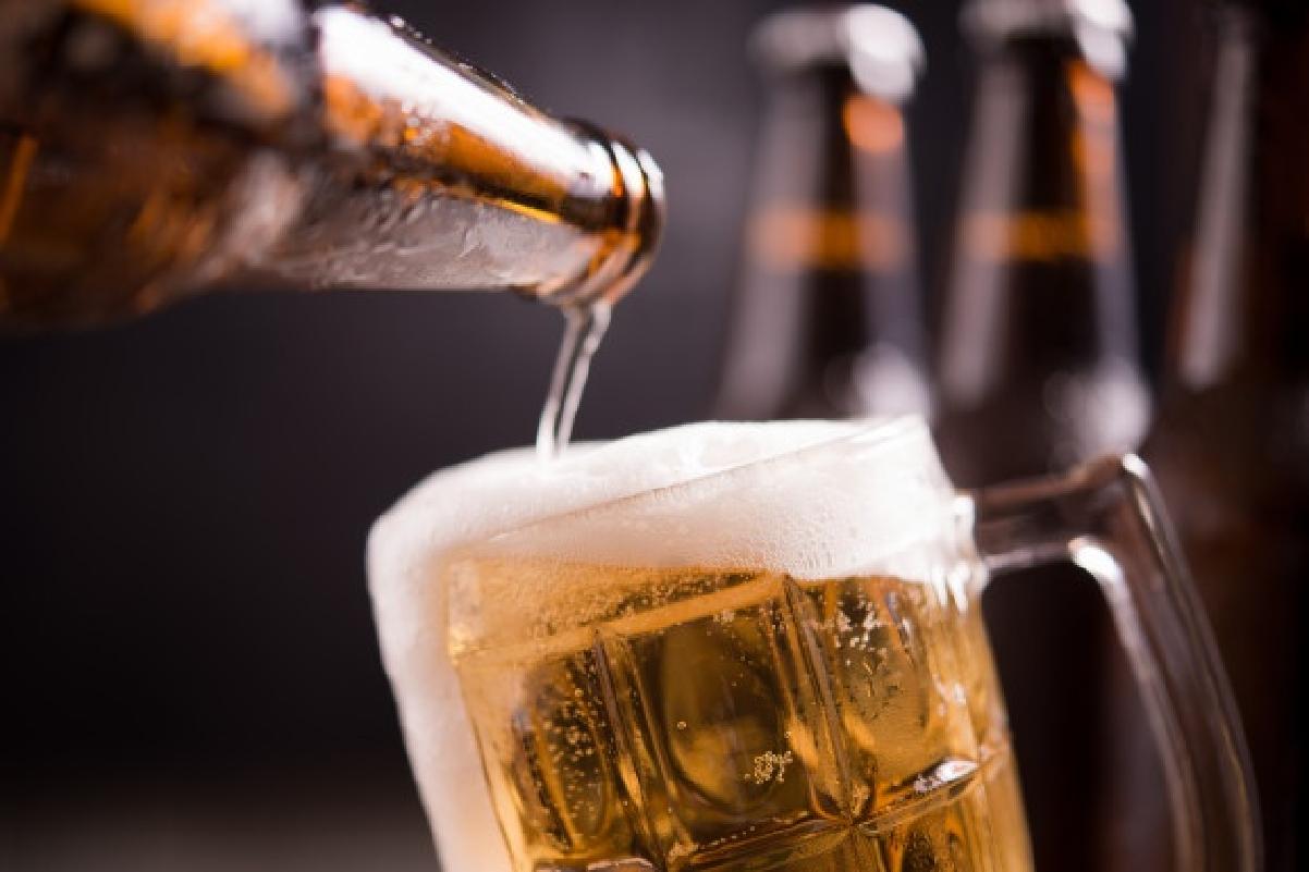 La Birra: può fare bene per colesterolo e pressione alta, incredibile!