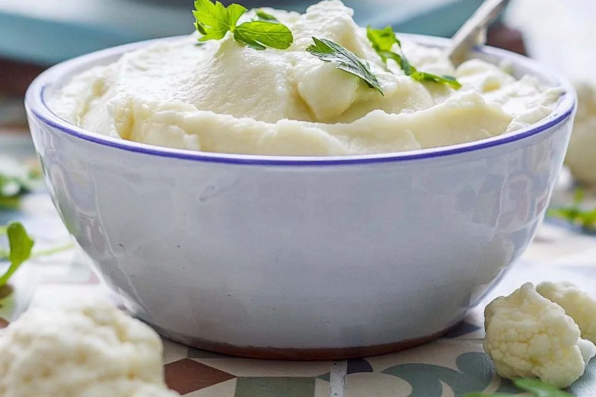 Blumenkohlpüree: ein einfaches Rezept, das sehr leicht, aber köstlich ist!