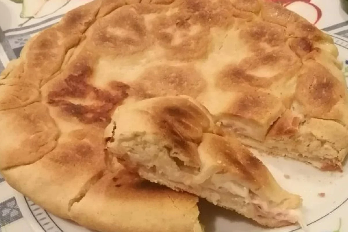 Schiacciata in padella senza lievitazione: pronta in un lampo!