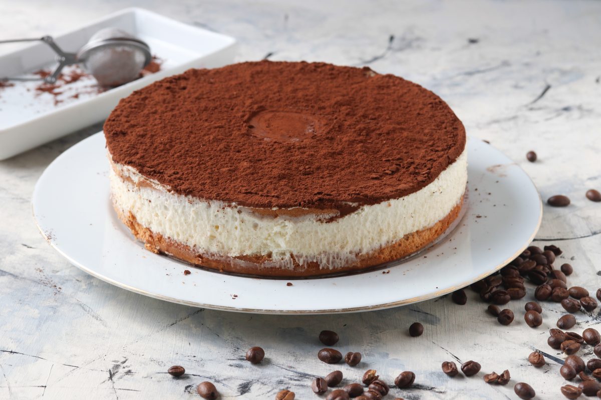 Cheesecake tiramisù: l'amatissimo dolce diventa una torta!