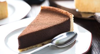 Crostata al cioccolato, alta e compatta, una goduria per il palato!