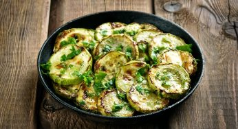 Zucchine e aceto: il contorno con solo 50 calorie!