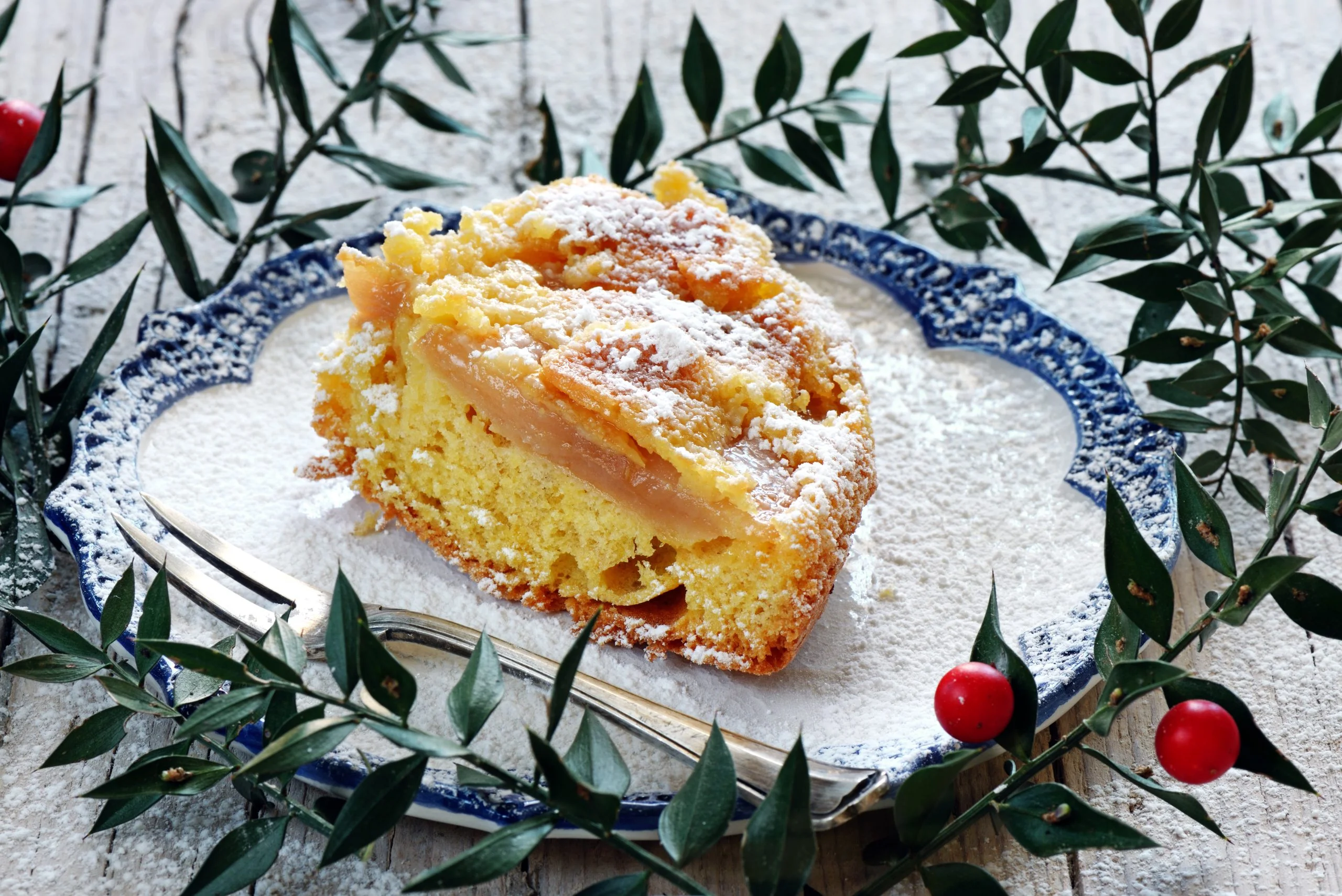 La torta 7 vasetti alle mele: senza bilancia né burro. Solo 200 calorie!