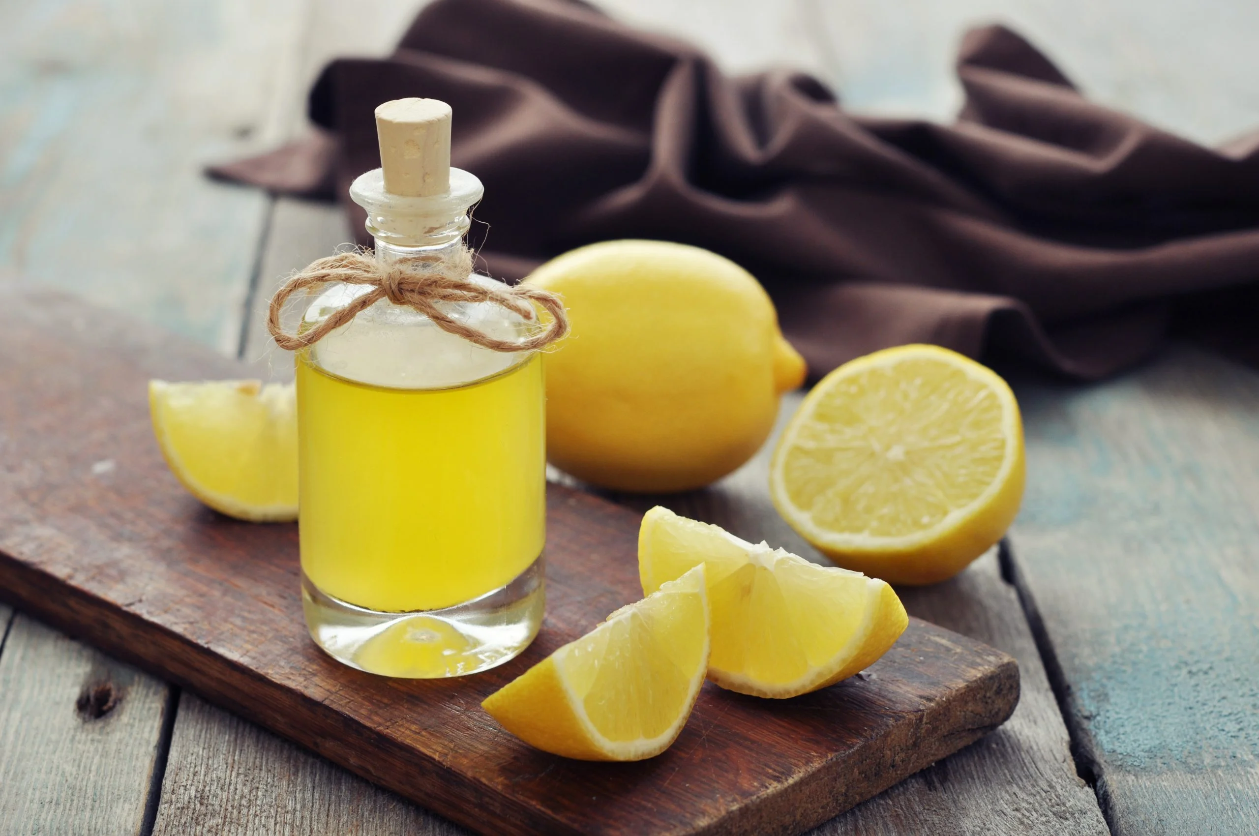 Bere limone e olio d’oliva: Scopri tutti i suoi benefici sull’organismo!