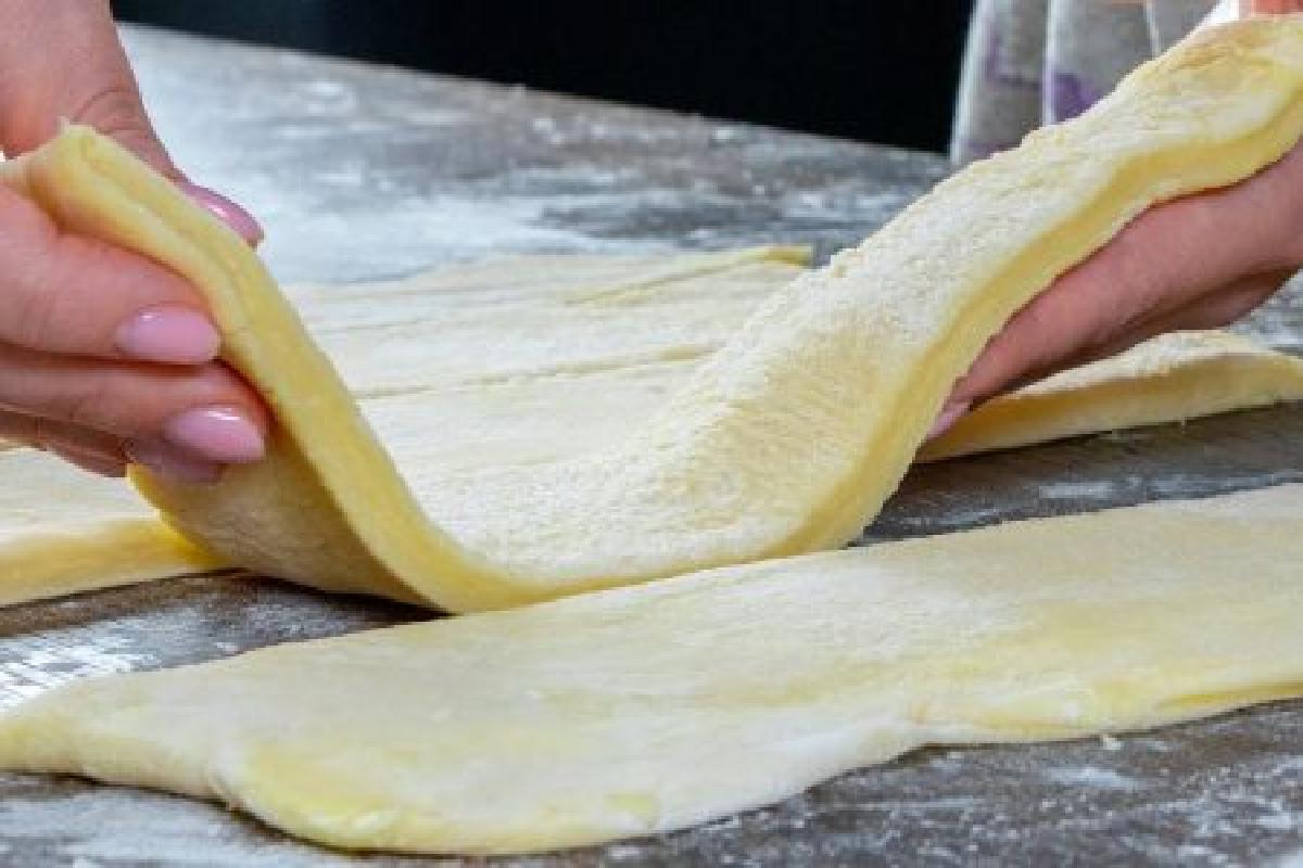 un dolce fatto solo con pasta sfoglia