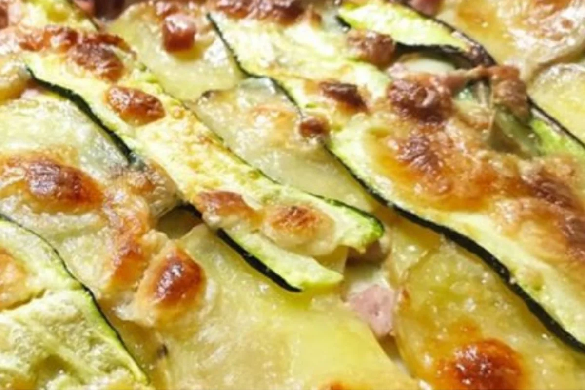 Il contorno di zucchine e patate senza grassi e con solo 170 calorie!