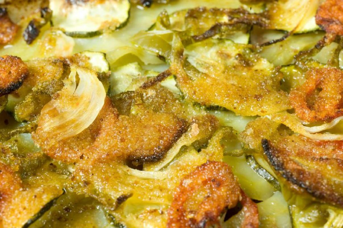 Zucchine, patate e cipolle in crosta super croccanti ma leggere!