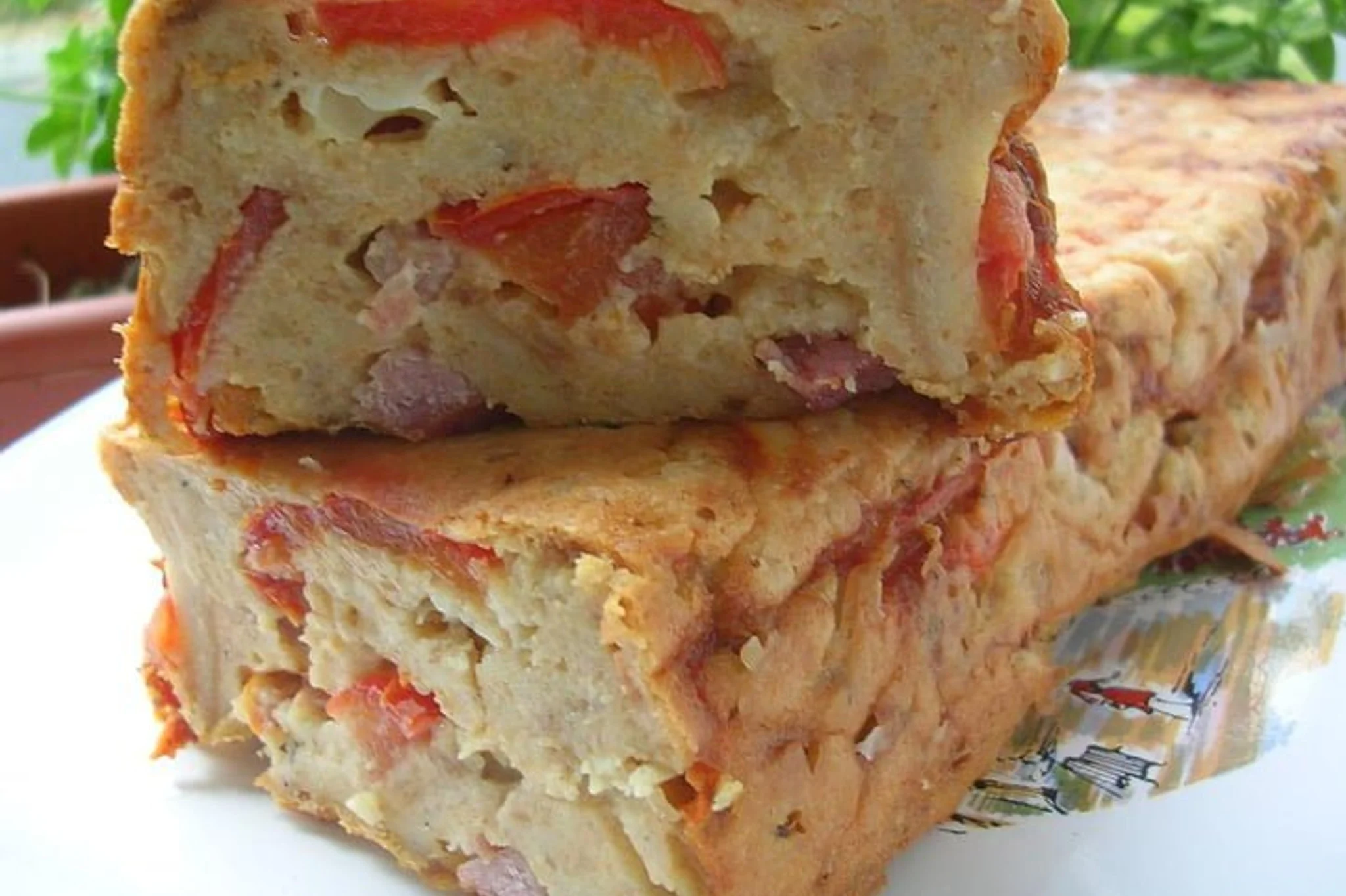 Torta salata rustica, una ricetta veloce per riciclare il pane raffermo