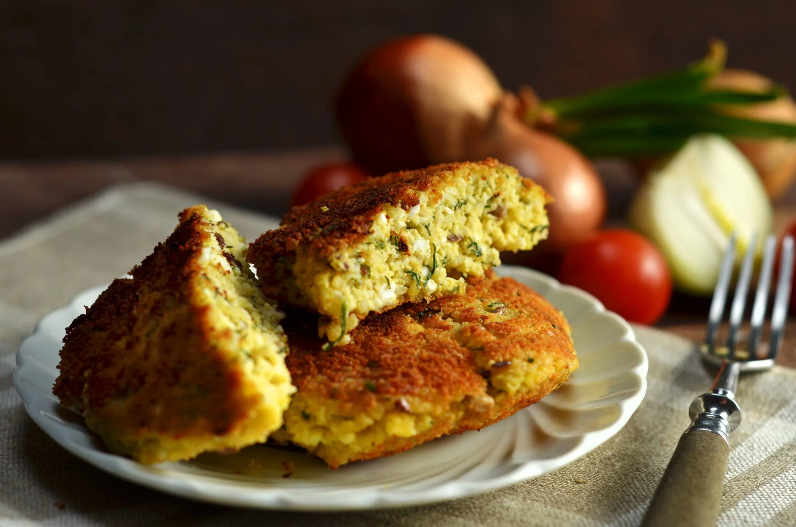 Burger di ceci, zucchine e cipolle, veloci e con sole 150 calorie!