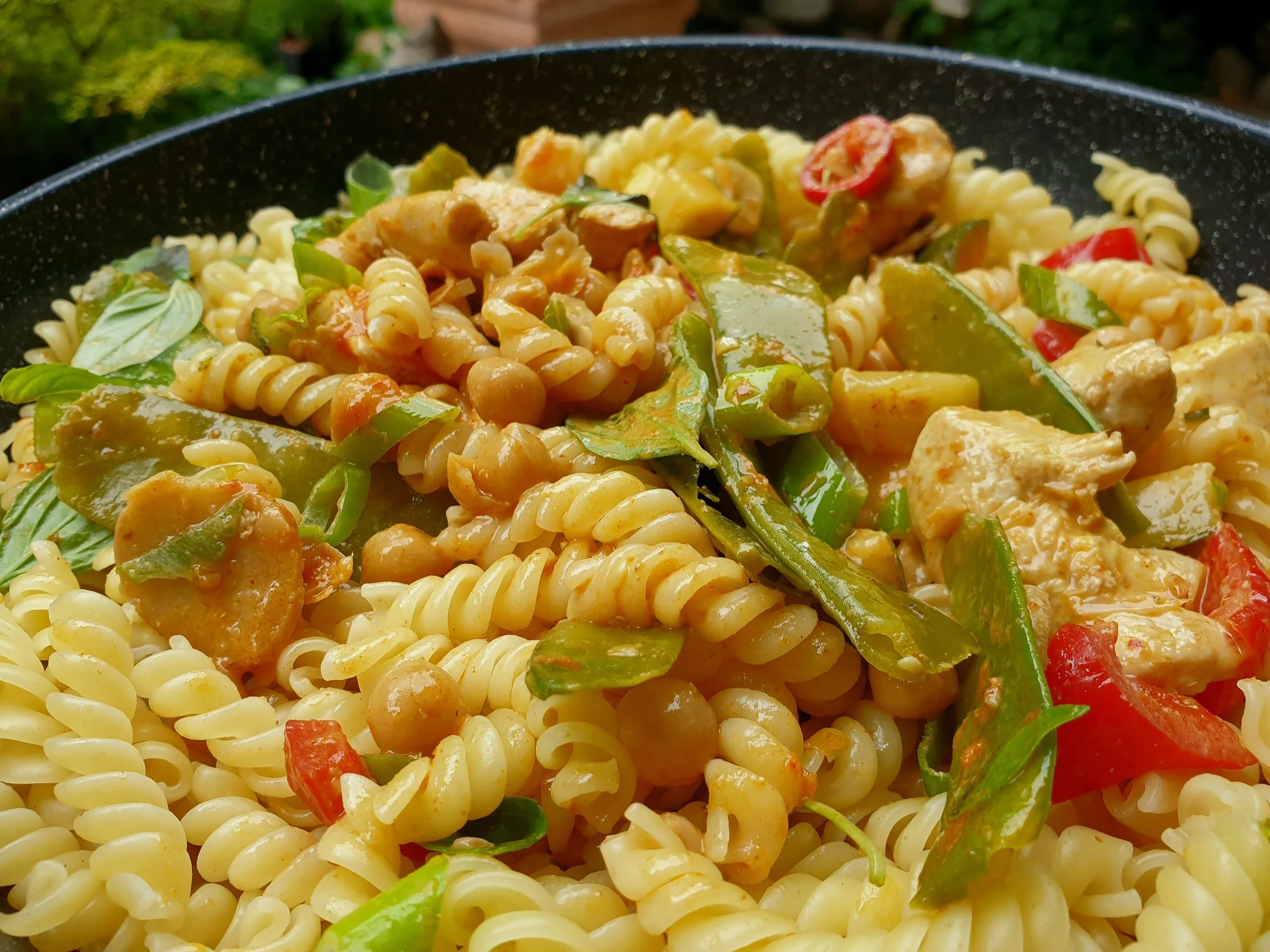 Pasta al rosmarino con ceci e fagiolini: ricetta contadina!