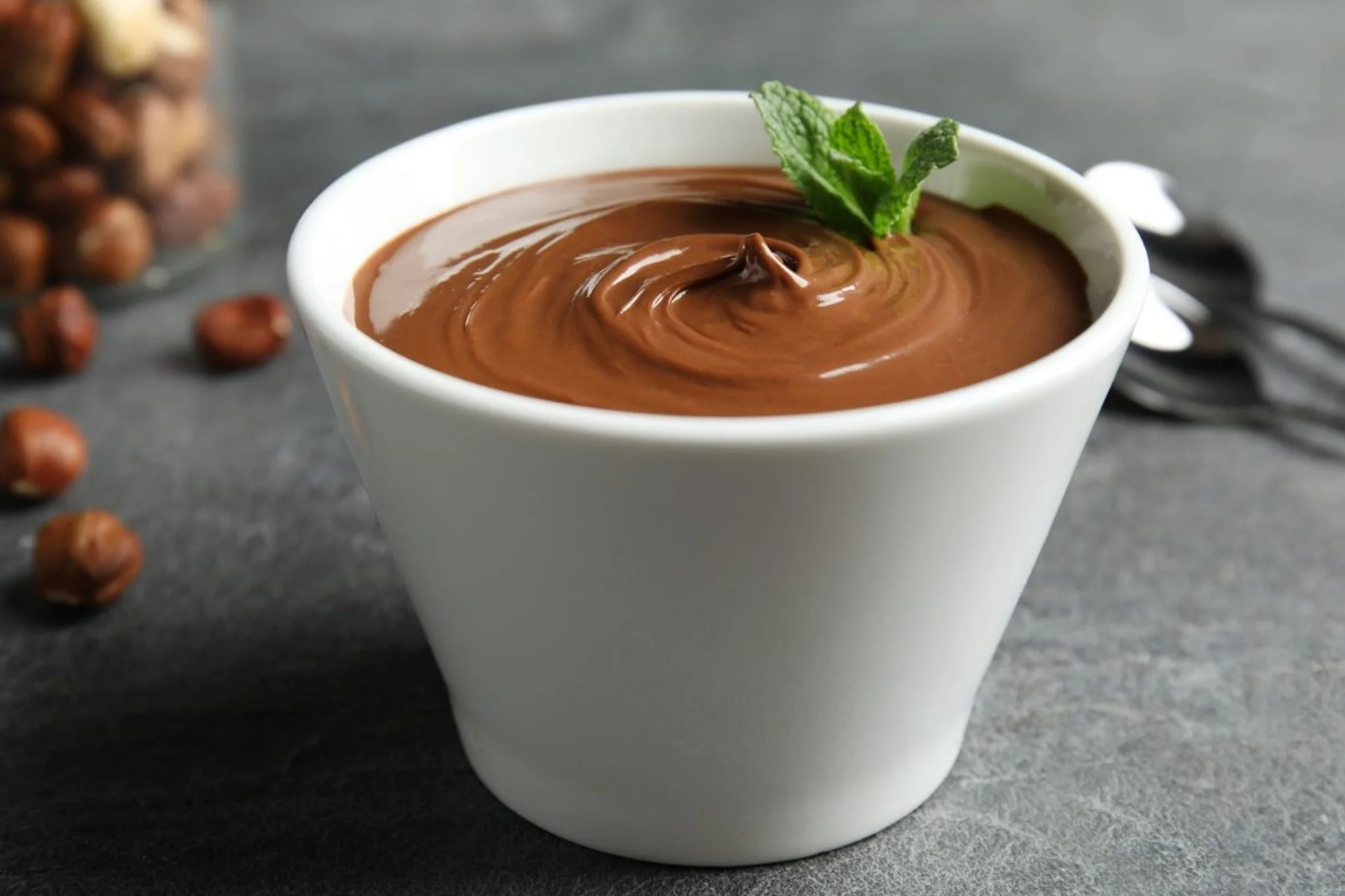 Crema cioccolato e menta: il brivido di primavera da gustare in compagnia!