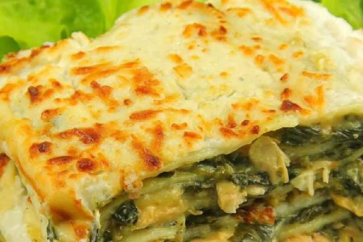 Lasagne, scarola, funghi e noci: gustosa e con solo 260 calorie!