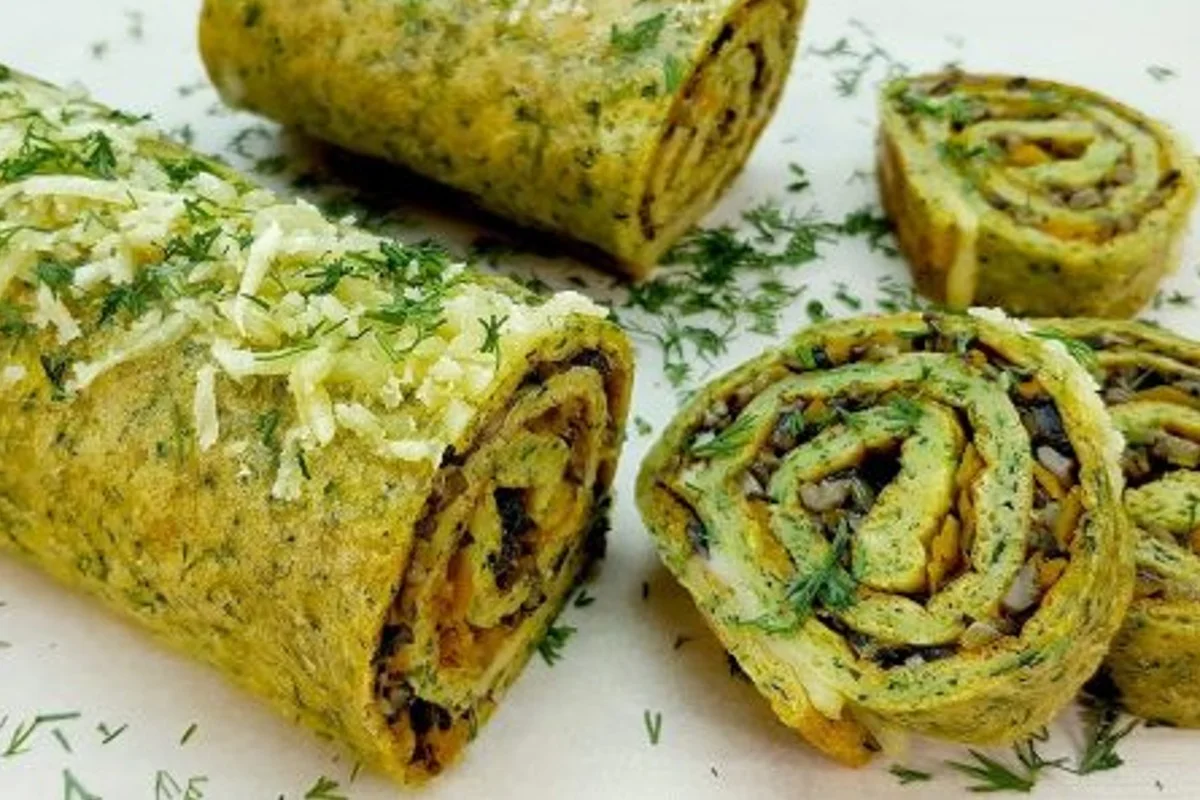 Roll di zucchine con verdure: la cena dietetica e veloce. Solo 140 calorie!