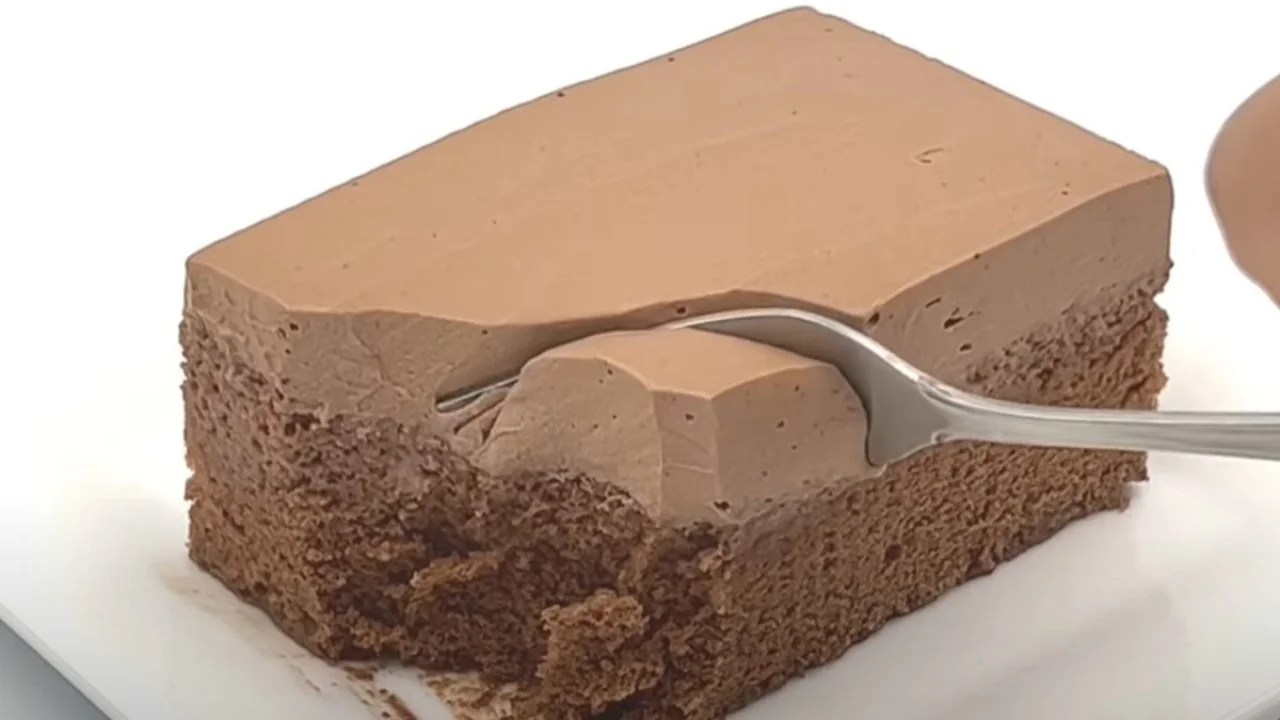 Torta Mousse al cioccolato e caffè: una delizia con solo 150 calorie!