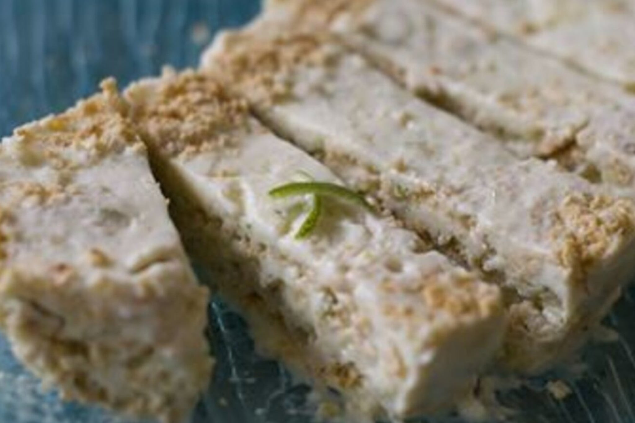 Semifreddo della Nonna: delizioso come la famosa torta, ma più fresco!