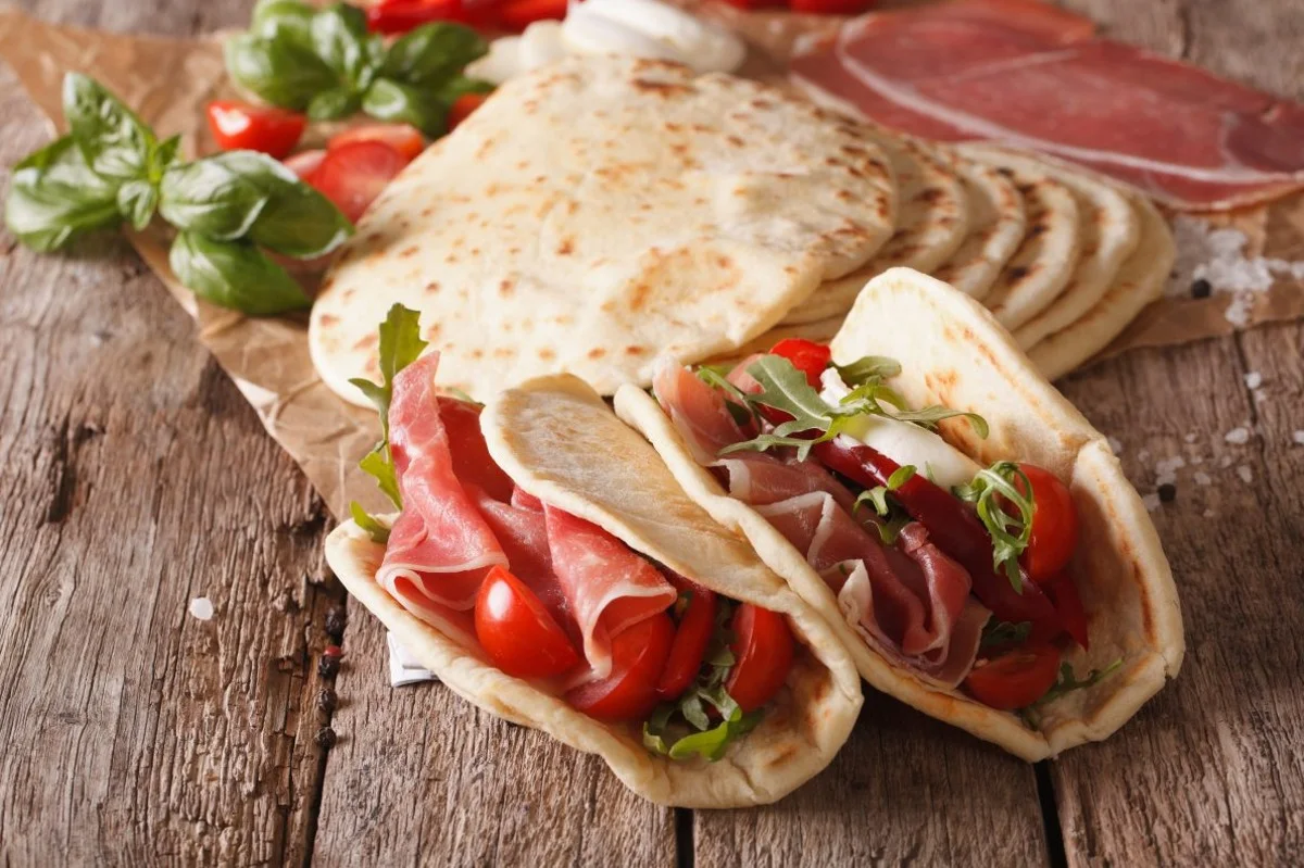 Le piadine dietetiche in cinque minuti, senza olio e senza strutto!