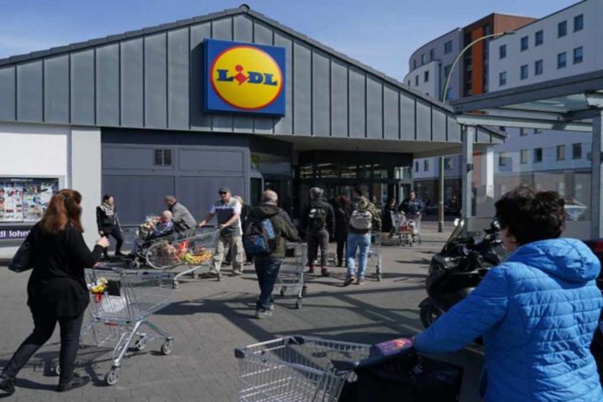 Lidl presa d’assalto