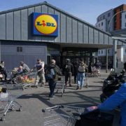 Lidl presa d’assalto