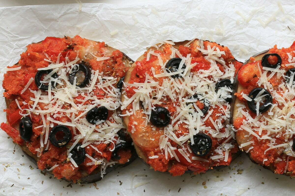 Mini pizzette di melanzane: poche calorie, tanta bontà