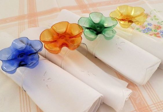 Ricicla le bottiglie di plastica