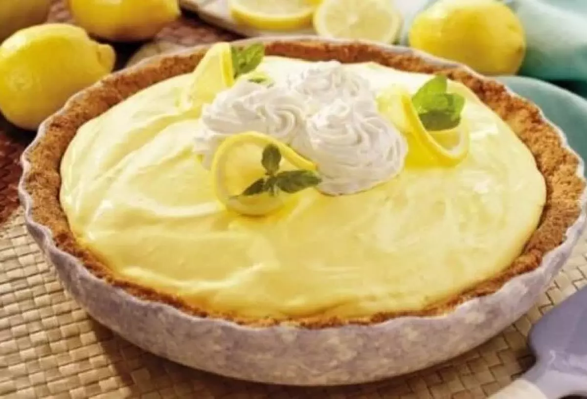 Crostata al limone in 10 minuti, senza cottura: con la mia ricetta non cuoci nemmeno la crema!