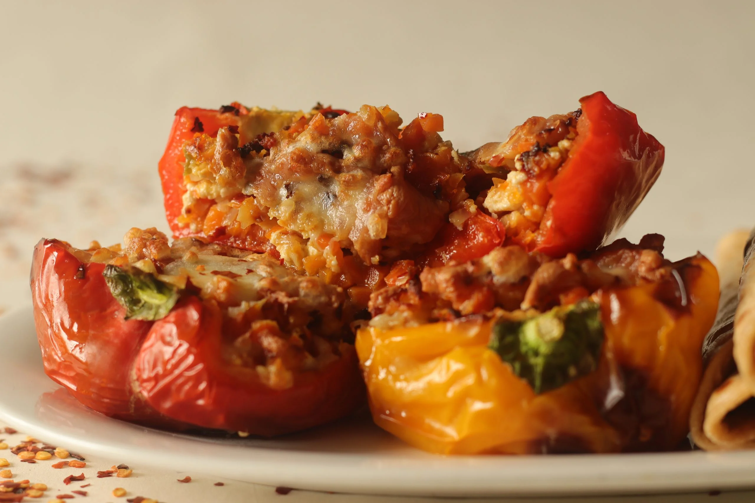 I peperoni ripieni della mia nonna | La ricetta più antica è anche la più buona | Senza carne!