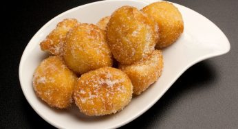 Le preparo con 1 uovo e 1 cucchiaio di zucchero: frittelle alla banana super golose e veloci