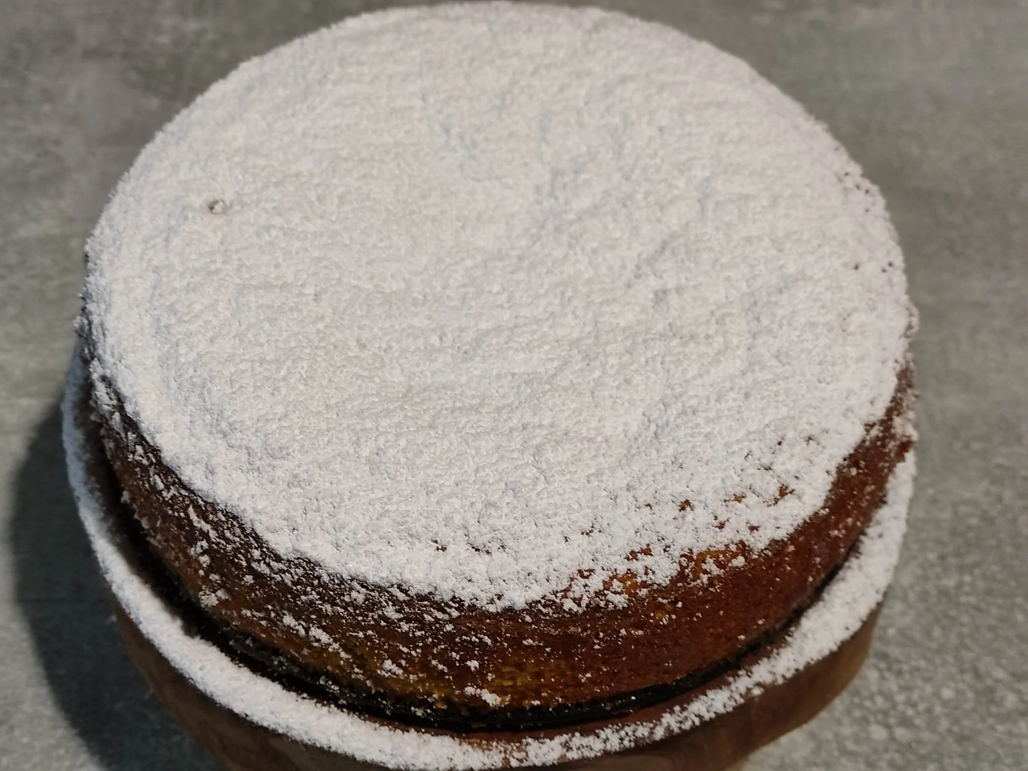 Con 3 uova e senza burro ti preparo una torta di carote sofficissima! Non solo bella, anche buona