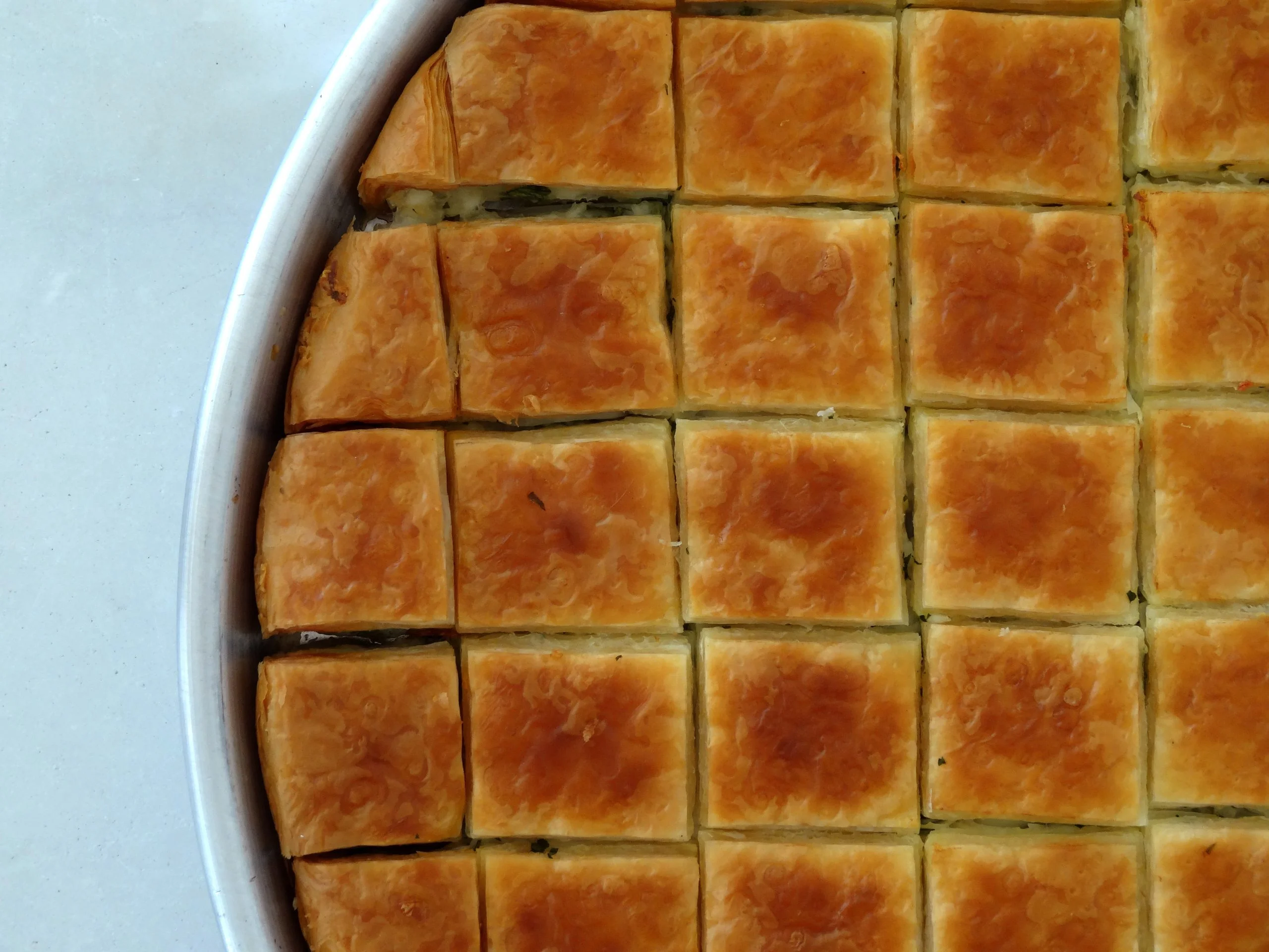 Il rustico goloso con formaggio, ricotta e prezzemolo | E’ così buono che lo farei sempre!