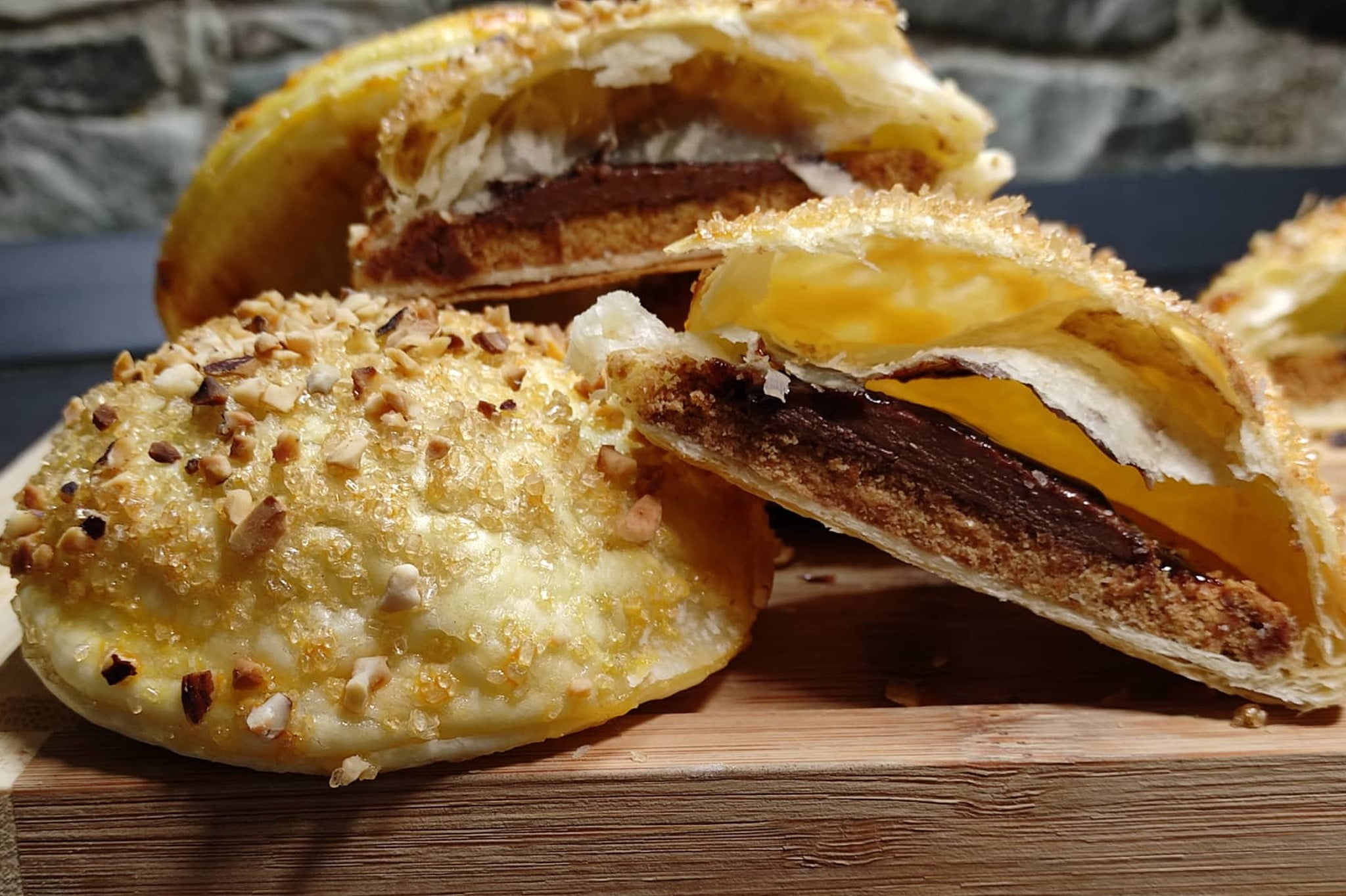 Dolcetti di sfoglia con ripieno goloso