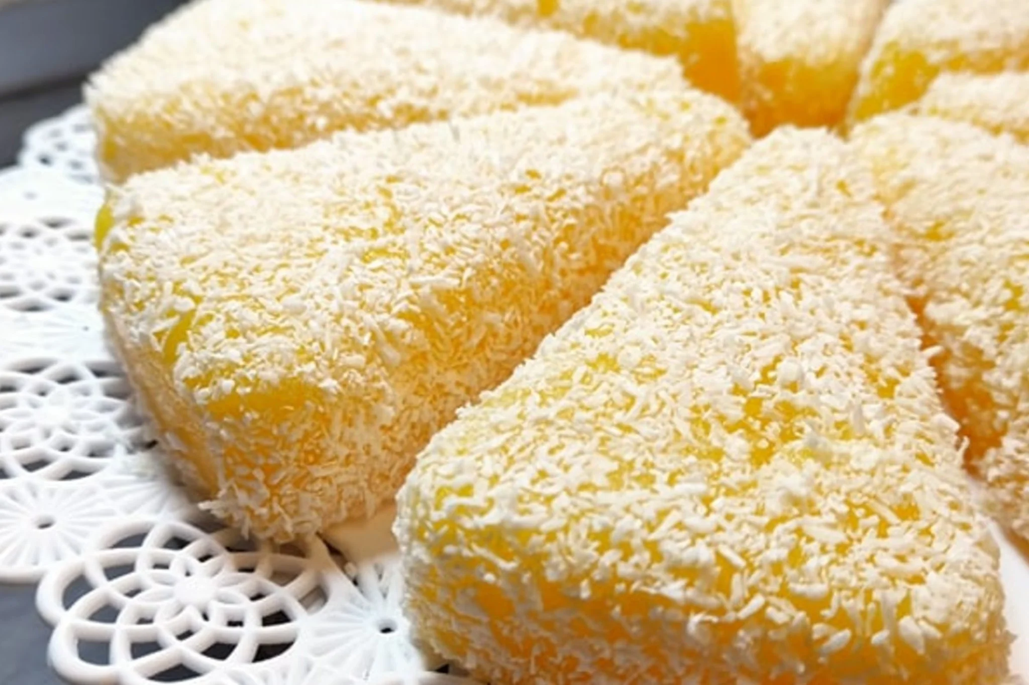 Torta cremosa all’arancia: la prepari in pochi minuti ed ha solo 120 Kcal