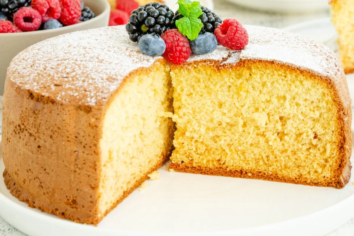 Es gibt 6 Geheimtricks für sehr große, weiche und supersäuerliche Kuchen. Lasst uns sie gemeinsam entdecken!