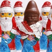 Il miglior cioccolato a forma di Babbo Natale, senza oli minerali, costa poco più di 1 euro e lo trovi in questo supermercato!