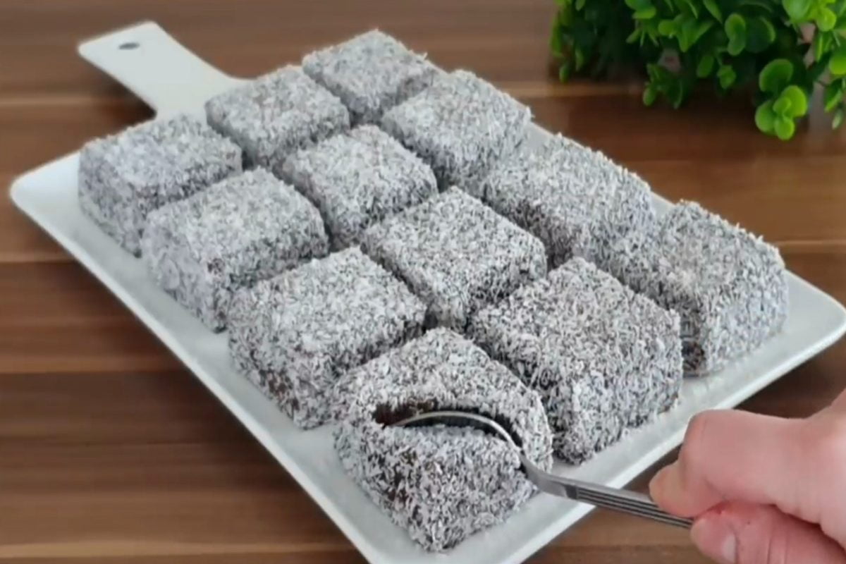  quadrotti al cocco e cioccolato