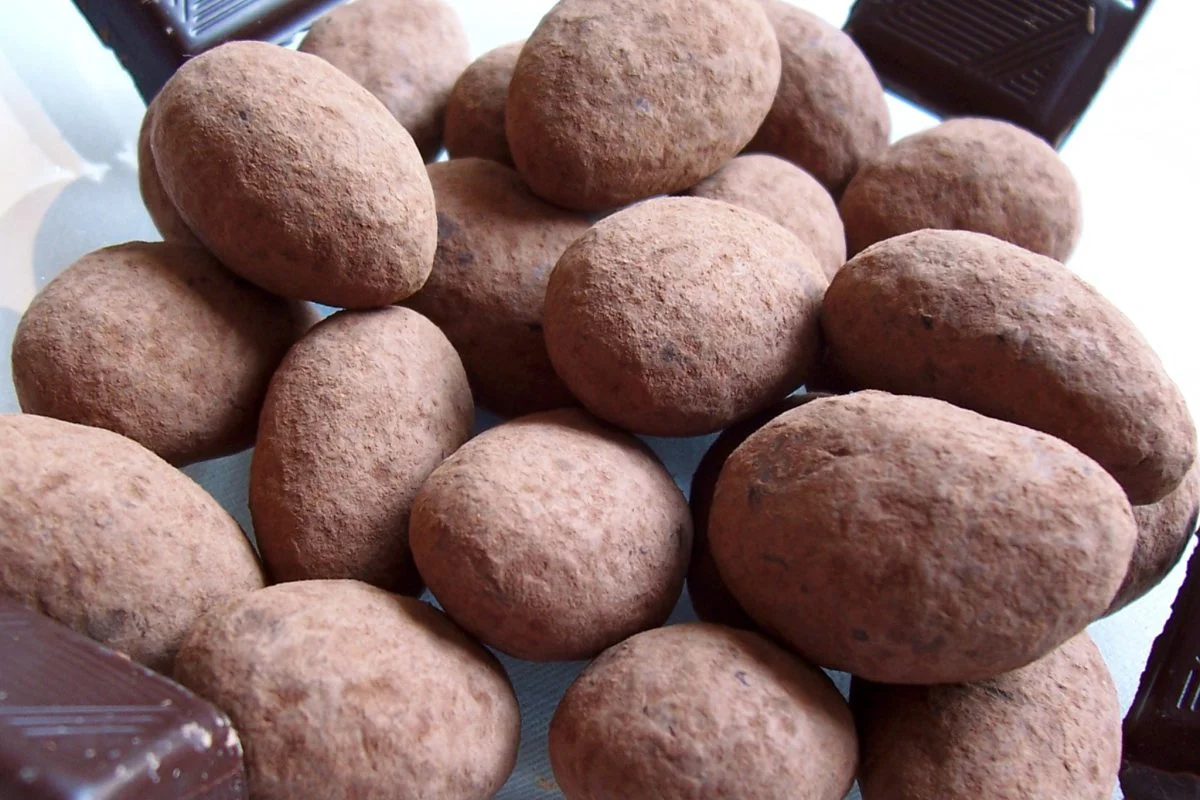 Schoko-Mandeln: die unvermeidlichen Weihnachtsbonbons