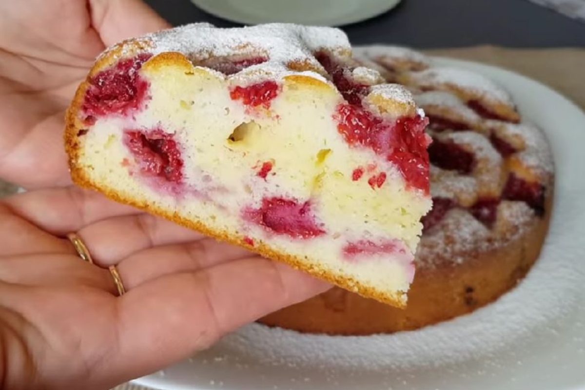 Torta ai frutti di bosco