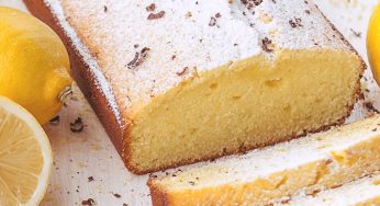 Plumcake al limone con farina di riso, umido e soffice