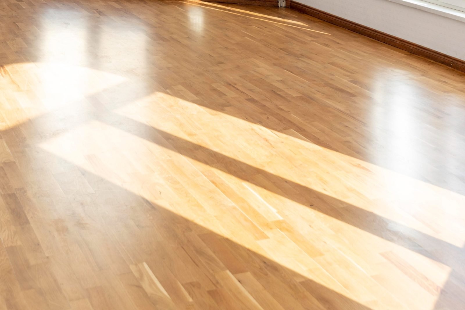 Parquet lucidissimo, senza detersivi, con 1 cucchiaio di questo ingrediente