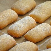 Biscotti alla vaniglia pronti in 10 Minuti: si sciolgono in bocca!