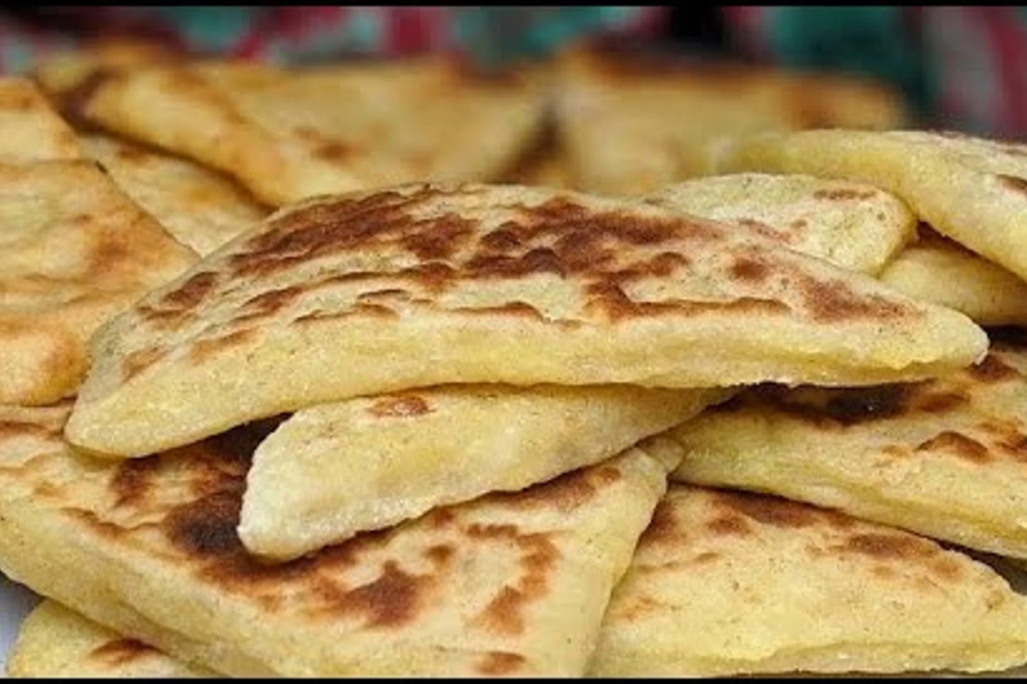 Scones scozzesi di patate: mangiateli quando sono ancora caldi, sono spaziali!